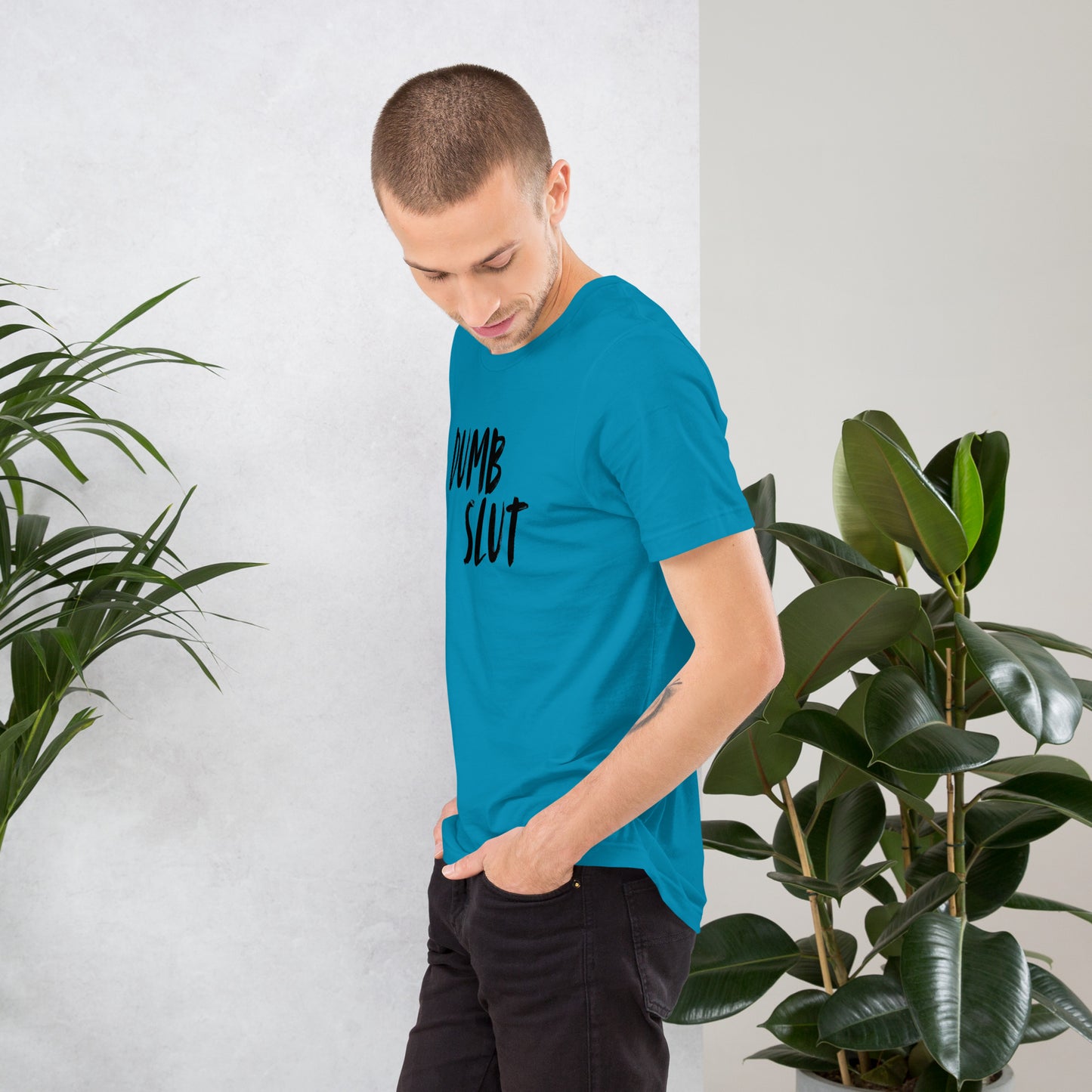DUMB SLUT Tee