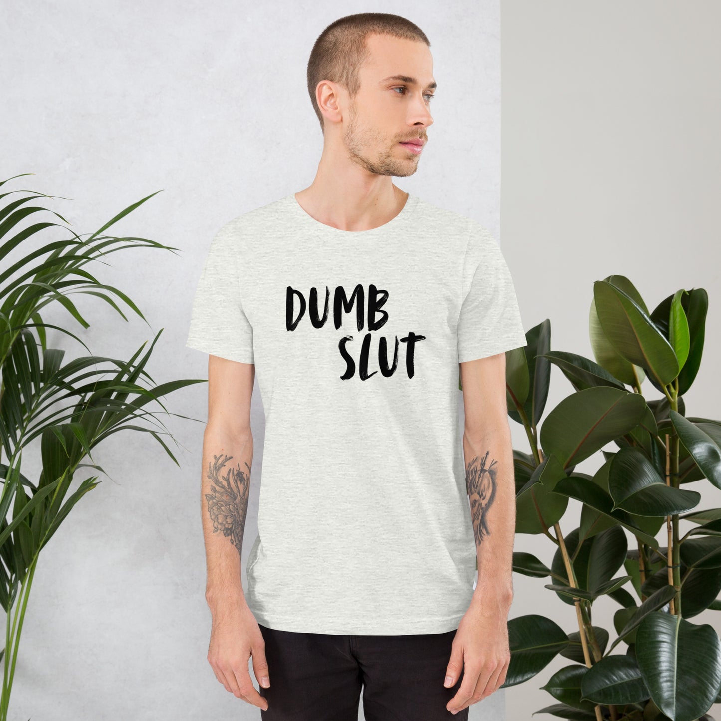 DUMB SLUT Tee