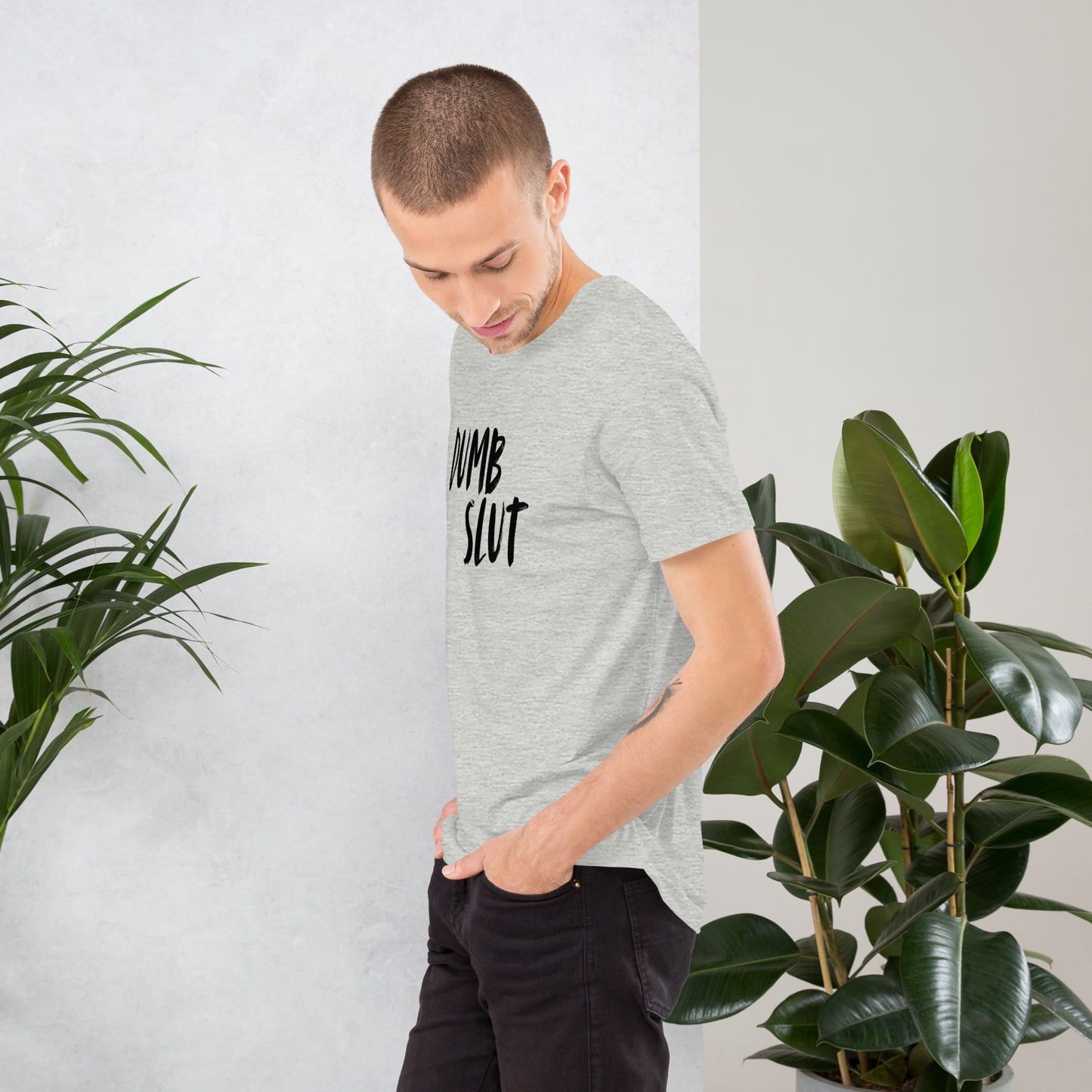 DUMB SLUT Tee