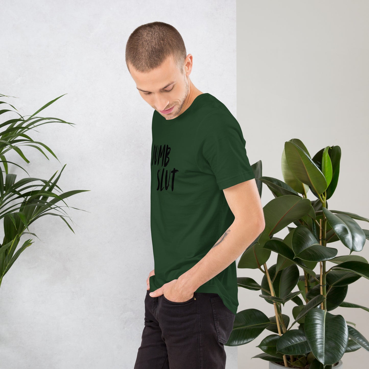 DUMB SLUT Tee