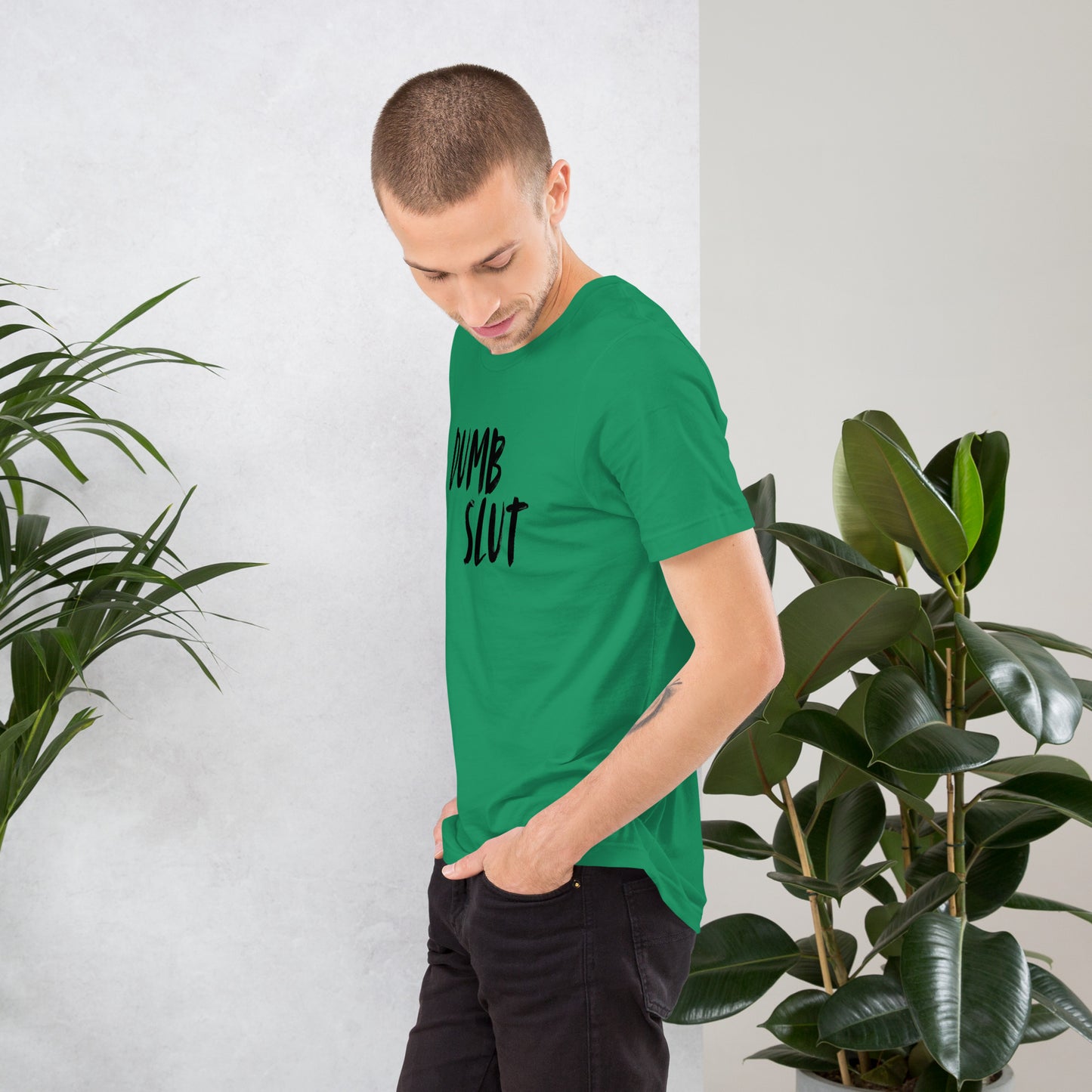 DUMB SLUT Tee