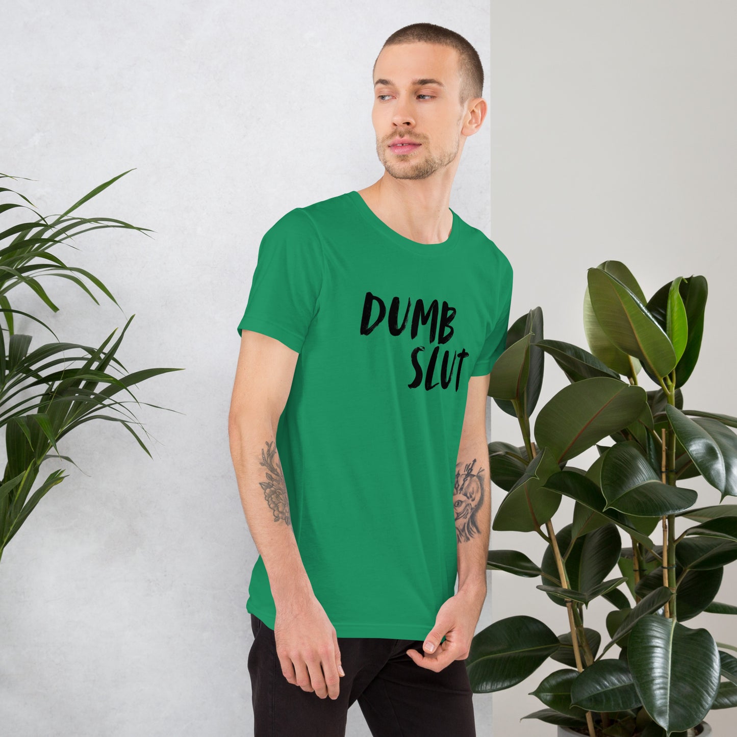 DUMB SLUT Tee